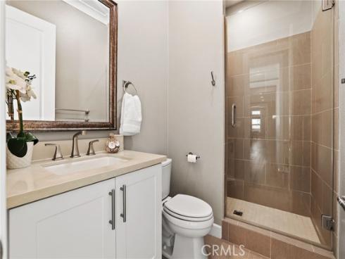 19752 Wardlow , Huntington Beach, CA