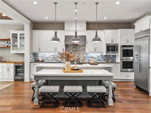 19752 Wardlow , Huntington Beach, CA