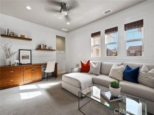 19752 Wardlow , Huntington Beach, CA