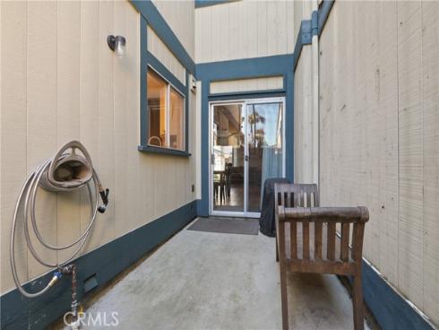 16611 Sell 24 , Huntington Beach, CA