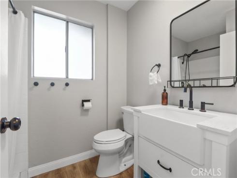 16611 Sell 24 , Huntington Beach, CA