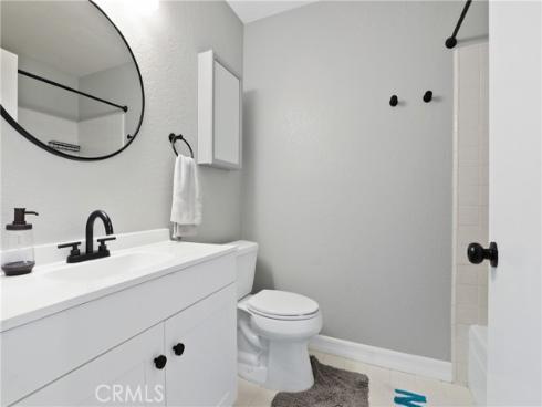 16611 Sell 24 , Huntington Beach, CA