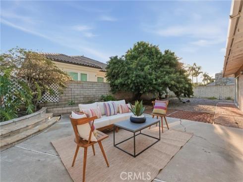 3922 Kitten Circle, Huntington Beach, CA