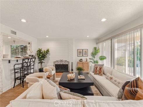 3922 Kitten Circle, Huntington Beach, CA