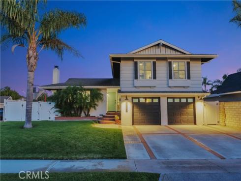 17252 Breda Lane, Huntington Beach, CA
