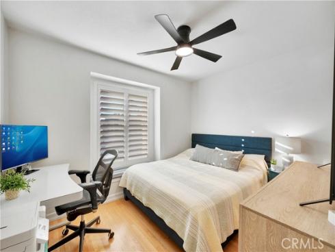 17252 Breda Lane, Huntington Beach, CA