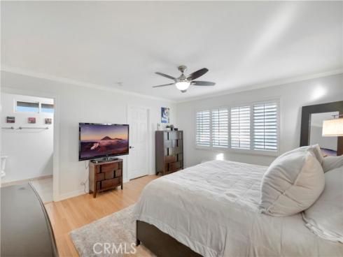 17252 Breda Lane, Huntington Beach, CA