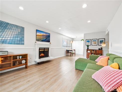 6600 Warner 15 , Huntington Beach, CA