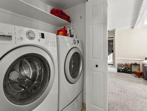 21372 Brookhurst 226 , Huntington Beach, CA