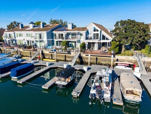 3532 Windspun Drive, Huntington Beach, CA