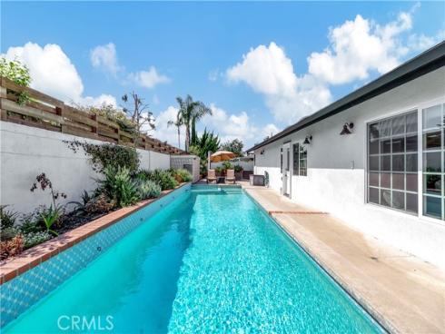 9172 Carrolltown Drive, Huntington Beach, CA