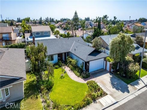 9172 Carrolltown Drive, Huntington Beach, CA