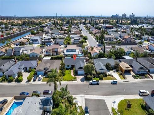 9172 Carrolltown Drive, Huntington Beach, CA
