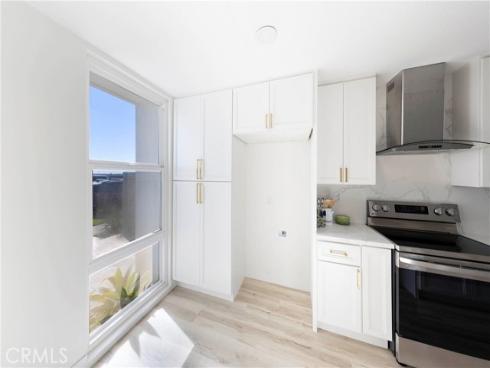 4001 Warner , Huntington Beach, CA