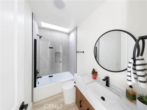 4001 Warner , Huntington Beach, CA