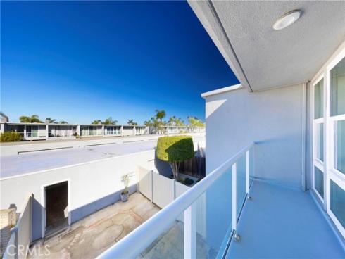 4001 Warner , Huntington Beach, CA