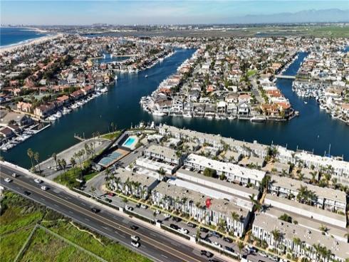 4001  Warner  , Huntington Beach, CA