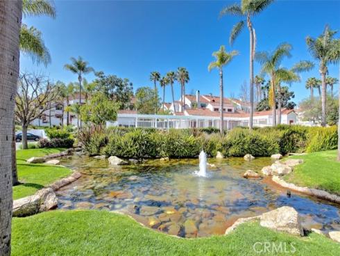 19431 Sunray Lane 205 , Huntington Beach, CA