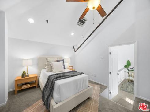 20371 Bluffside B410 Circle, Huntington Beach, CA