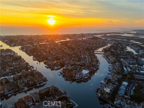 3801 Seascape , Huntington Beach, CA