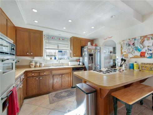 19922 Gloucester , Huntington Beach, CA