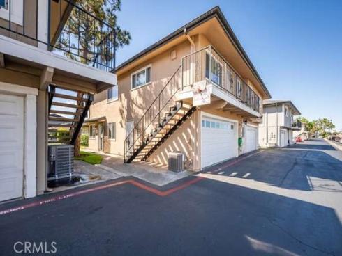 16673  Arbor  , Huntington Beach, CA