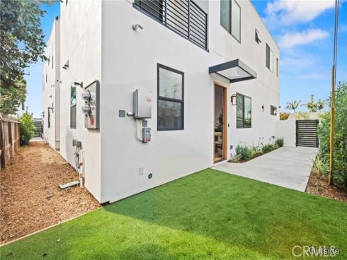 9541 Pollack Drive, Huntington Beach, CA