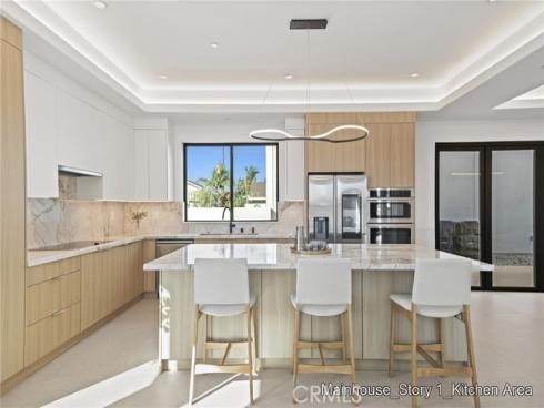 9541 Pollack Drive, Huntington Beach, CA