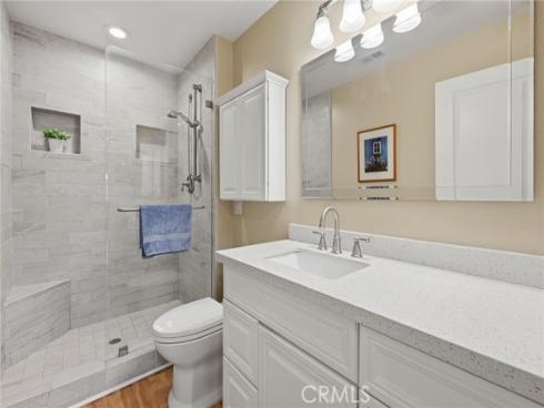 7906 Seawall , Huntington Beach, CA