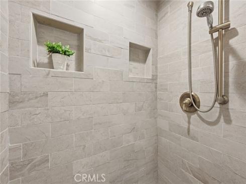 7906 Seawall , Huntington Beach, CA