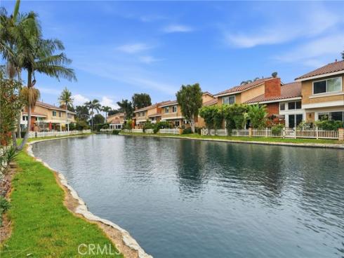7906 Seawall , Huntington Beach, CA