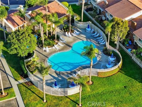 7906 Seawall , Huntington Beach, CA