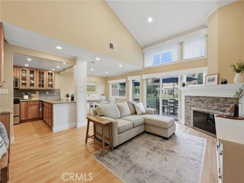 7906 Seawall , Huntington Beach, CA