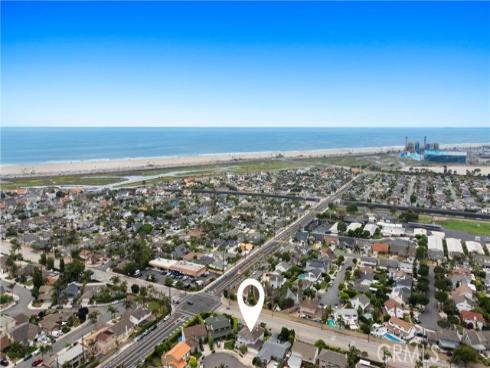 21941 Oceanview Lane, Huntington Beach, CA