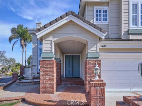 18662 Jockey Circle, Huntington Beach, CA