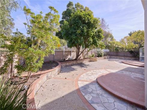 18662 Jockey Circle, Huntington Beach, CA