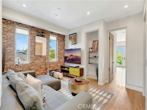 620 Huntington Street , Huntington Beach, CA