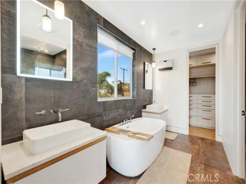 620 Huntington Street , Huntington Beach, CA