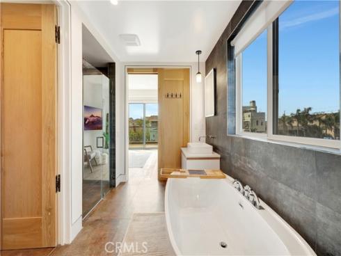 620 Huntington Street , Huntington Beach, CA