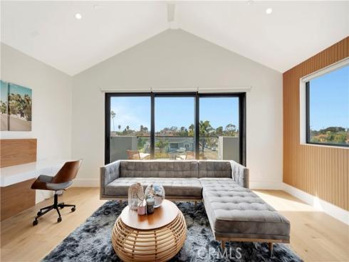 620 Huntington Street , Huntington Beach, CA