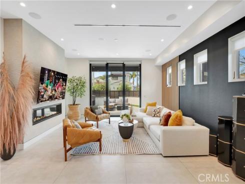 620 Huntington Street , Huntington Beach, CA