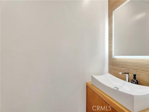 620 Huntington Street , Huntington Beach, CA