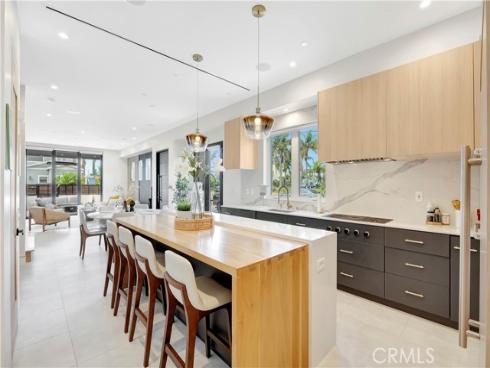 620 Huntington Street , Huntington Beach, CA