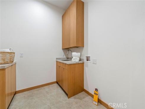 1828 Pine Street, Huntington Beach, CA