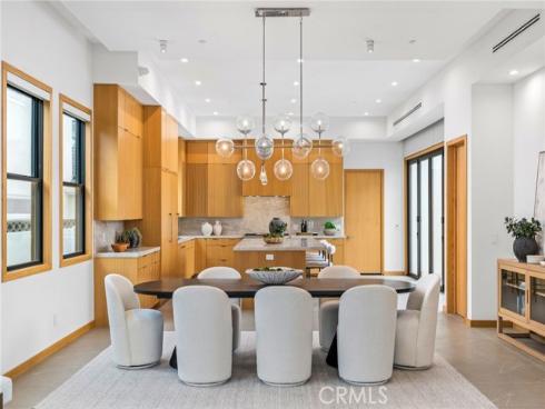 1828 Pine Street, Huntington Beach, CA