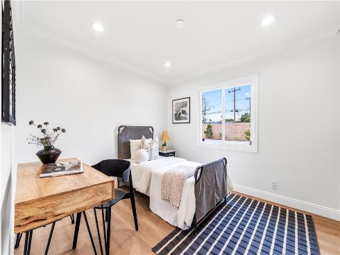 5281 Meadowlark , Huntington Beach, CA