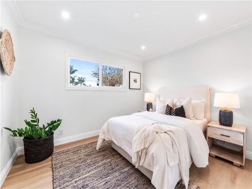 5281 Meadowlark , Huntington Beach, CA