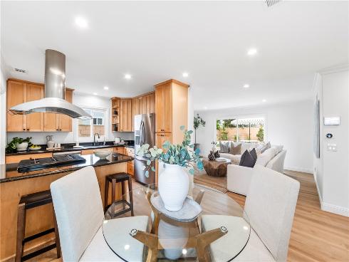 5281 Meadowlark , Huntington Beach, CA