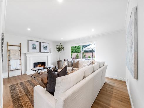 5281 Meadowlark , Huntington Beach, CA