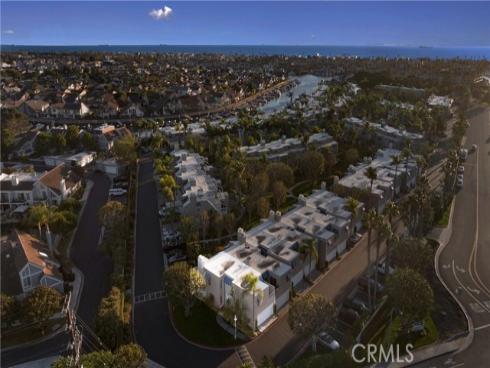 3408 Sparkler , Huntington Beach, CA